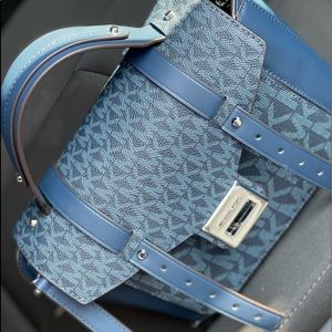 Manhattan Medium Leather and Logo Satchel